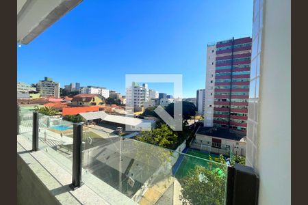 Apartamento à venda com 250m², 4 quartos e 3 vagasSacada