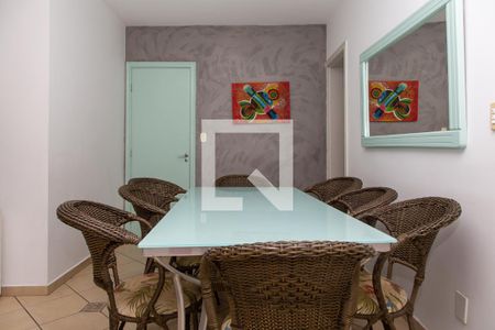 Sala de apartamento para alugar com 3 quartos, 90m² em Balneario Guarujá, Guarujá