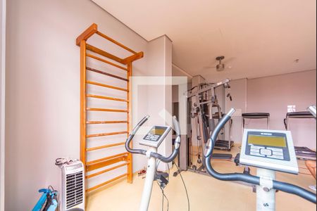 Apartamento à venda com 75m², 2 quartos e 2 vagas Apartamento à venda com 75m², 2 quartos e 2 vagasÁrea comum - Academia