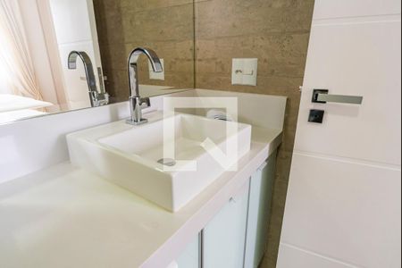 Apartamento à venda com 75m², 2 quartos e 2 vagas Apartamento à venda com 75m², 2 quartos e 2 vagasPia