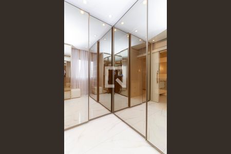 Apartamento à venda com 280m², 3 quartos e 4 vagasSuíte Principal - Closet