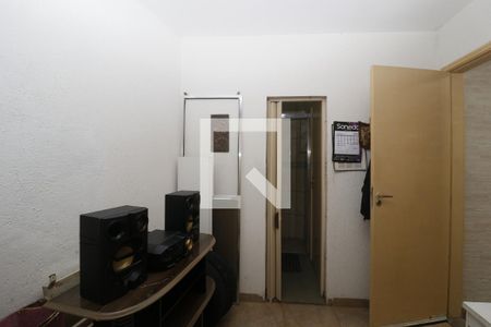 Casa à venda com 120m², 3 quartos e 2 vagasQuarto de Serviço