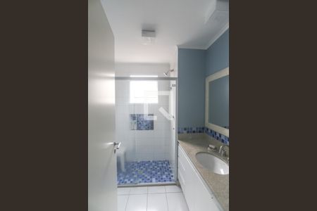 Apartamento à venda com 147m², 4 quartos e 2 vagasBanheiro suíte 3