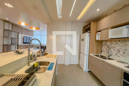 Apartamento para alugar com 151m², 3 quartos e 1 vagaCozinha