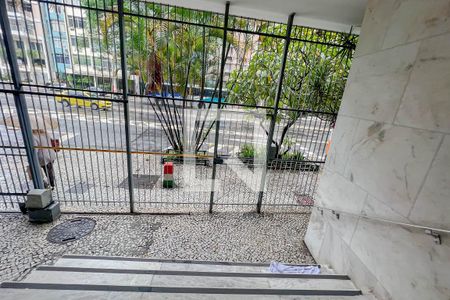 Apartamento para alugar com 151m², 3 quartos e 1 vagaFachada e portaria