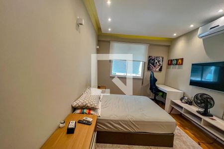 Apartamento para alugar com 151m², 3 quartos e 1 vagaQuarto 