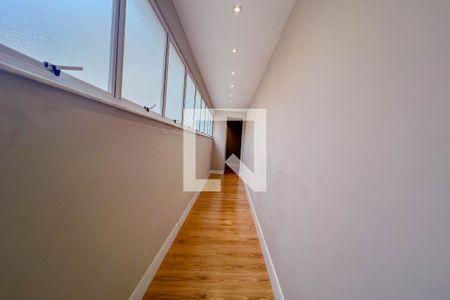 Apartamento para alugar com 151m², 3 quartos e 1 vagaCorredor