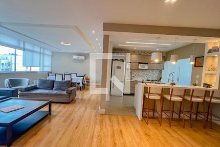 Sala de apartamento para alugar com 3 quartos, 151m² em Laranjeiras, Rio de Janeiro