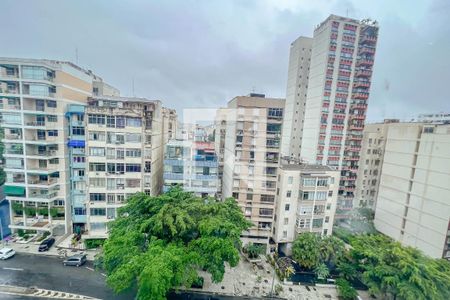 Vista da sala de apartamento para alugar com 3 quartos, 151m² em Laranjeiras, Rio de Janeiro