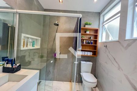 Apartamento para alugar com 151m², 3 quartos e 1 vagaBanheiro da suíte