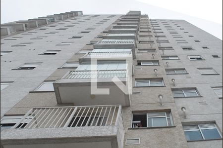 Apartamento à venda com 47m², 2 quartos e 1 vaga Apartamento à venda com 47m², 2 quartos e 1 vagaFachada Fundo