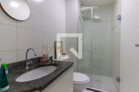 Banheiro de apartamento para alugar com 1 quarto, 32m² em Água Branca, São Paulo