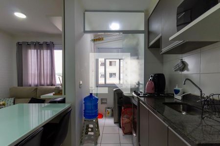 Cozinha de apartamento para alugar com 1 quarto, 32m² em Água Branca, São Paulo