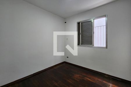 Quarto 2 de casa para alugar com 3 quartos, 198m² em Osvaldo Cruz, São Caetano do Sul