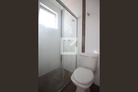 Banheiro de apartamento à venda com 3 quartos, 90m² em Jaraguá, Belo Horizonte