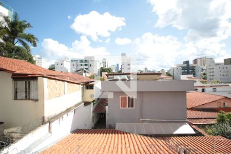 Quarto de apartamento à venda com 3 quartos, 90m² em Jaraguá, Belo Horizonte
