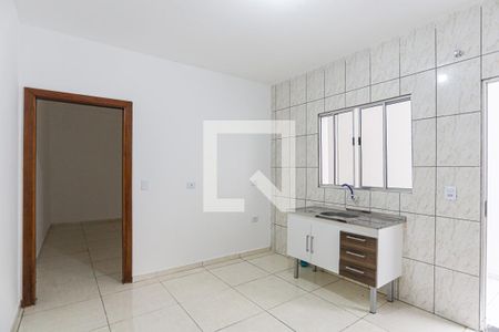 Cozinha de casa para alugar com 1 quarto, 35m² em Vila Menk, Osasco
