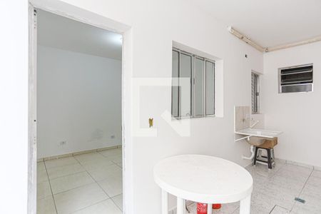 Área de Serviço de casa para alugar com 1 quarto, 35m² em Vila Menk, Osasco