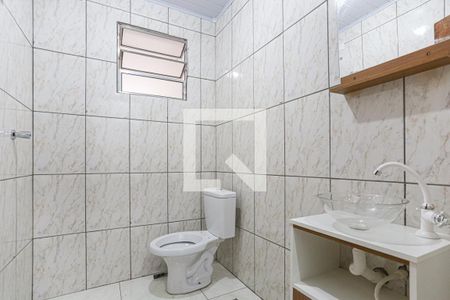 Banheiro de casa para alugar com 1 quarto, 40m² em Vila Menck, Osasco