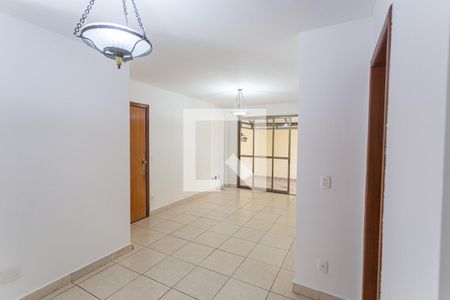 Sala de apartamento para alugar com 3 quartos, 115m² em Santo Antônio, Belo Horizonte