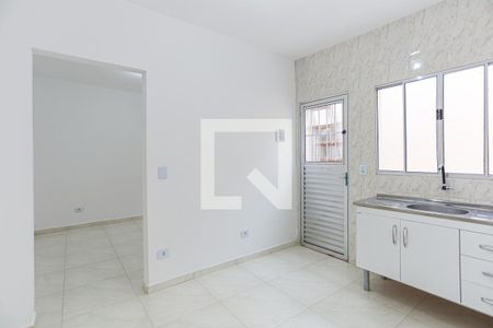 Casa para alugar com 55m², 1 quarto e sem vaga Casa para alugar com 55m², 1 quarto e sem vagaCozinha