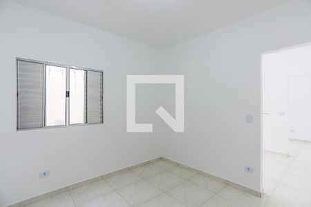 Quarto de casa para alugar com 1 quarto, 55m² em Vila Menck, Osasco