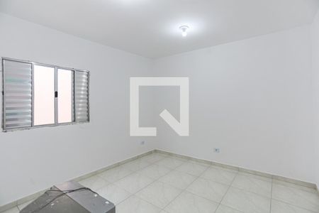 Quarto de casa para alugar com 1 quarto, 40m² em Vila Menck, Osasco