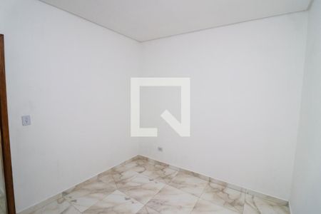 Quarto 2 de apartamento para alugar com 2 quartos, 41m² em Vila Esperança, São Paulo