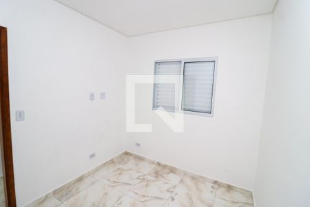 Quarto 1 de apartamento para alugar com 2 quartos, 41m² em Vila Esperança, São Paulo