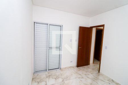 Quarto 2 de apartamento para alugar com 2 quartos, 41m² em Vila Esperança, São Paulo