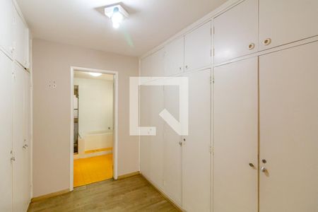 Apartamento à venda com 59m², 1 quarto e 1 vaga Apartamento à venda com 59m², 1 quarto e 1 vagaCloset
