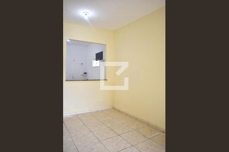 Sala de casa para alugar com 2 quartos, 65m² em Campo Grande, Rio de Janeiro