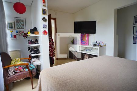 Quarto de casa à venda com 4 quartos, 350m² em Sarandi, Porto Alegre