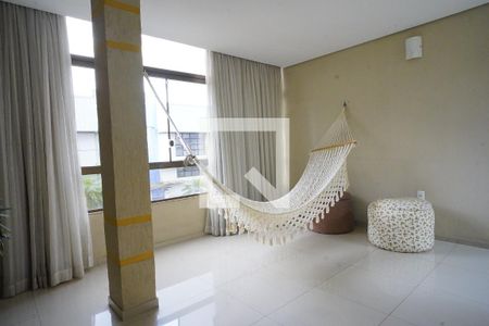 Sala de casa à venda com 4 quartos, 350m² em Sarandi, Porto Alegre