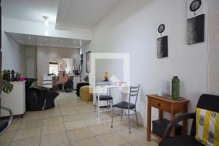 Casa à venda com 350m², 4 quartos e 4 vagasÁrea comum 