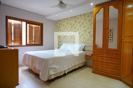 Quarto de casa à venda com 4 quartos, 350m² em Sarandi, Porto Alegre