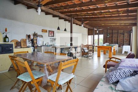 Casa à venda com 350m², 4 quartos e 4 vagasÁrea comum 