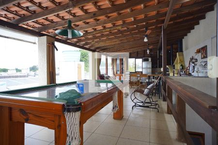 Casa à venda com 350m², 4 quartos e 4 vagasÁrea comum 