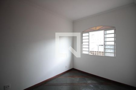 Quarto 1 de casa à venda com 2 quartos, 94m² em Serrano, Belo Horizonte