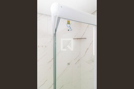 Apartamento para alugar com 60m², 2 quartos e sem vagaBanheiro