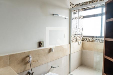 Apartamento à venda com 101m², 3 quartos e 2 vagasBanheiro da Suíte