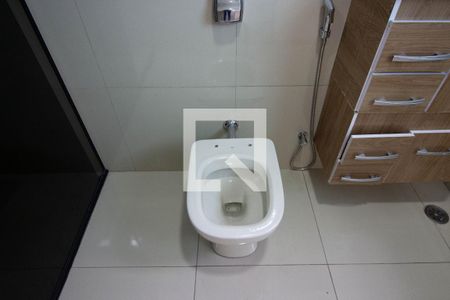 Casa para alugar com 130m², 3 quartos e 3 vagas Casa para alugar com 130m², 3 quartos e 3 vagasVaso