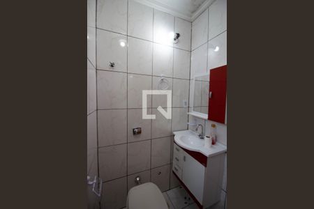 Casa para alugar com 130m², 3 quartos e 3 vagas Casa para alugar com 130m², 3 quartos e 3 vagasBanheiro 1