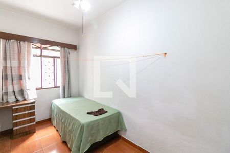 Quarto 1 de casa à venda com 3 quartos, 350m² em Vila Magnesita, Belo Horizonte