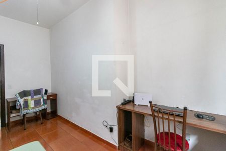 Quarto 1 de casa à venda com 3 quartos, 350m² em Vila Magnesita, Belo Horizonte