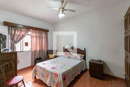 Casa à venda com 350m², 3 quartos e 3 vagasQuarto Suíte