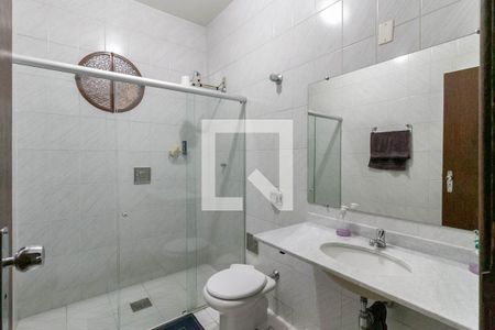 Casa à venda com 350m², 3 quartos e 3 vagasBanheiro Social