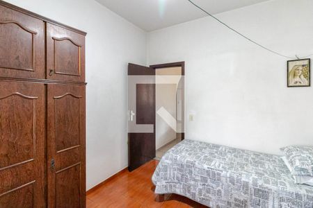 Casa à venda com 350m², 3 quartos e 3 vagasQuarto 2