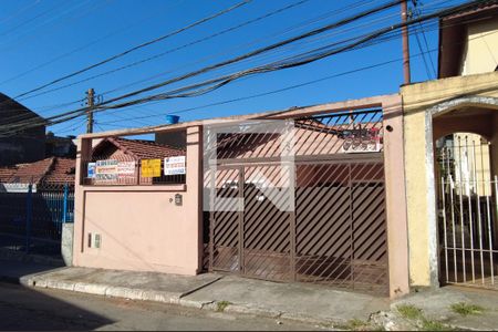 Casa à venda com 174m², 4 quartos e 2 vagasFachada