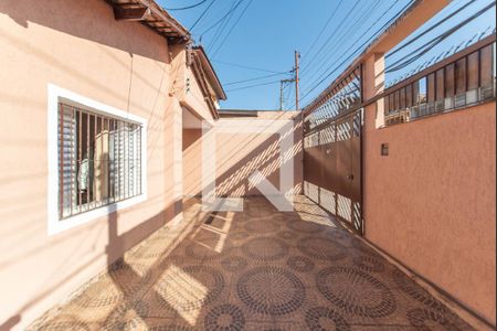 Casa à venda com 174m², 4 quartos e 2 vagasQuintal 